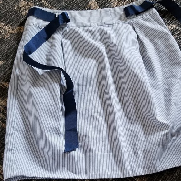 COPY - Anthropologie skirt - Picture 1 of 2